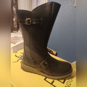 Fly London Women's Black Chukka Boots